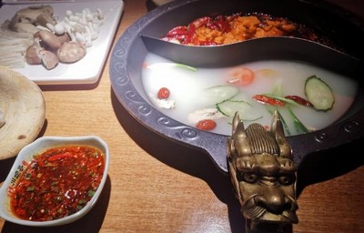 川坝子成都老火锅 传承与创新的餐饮管理之道